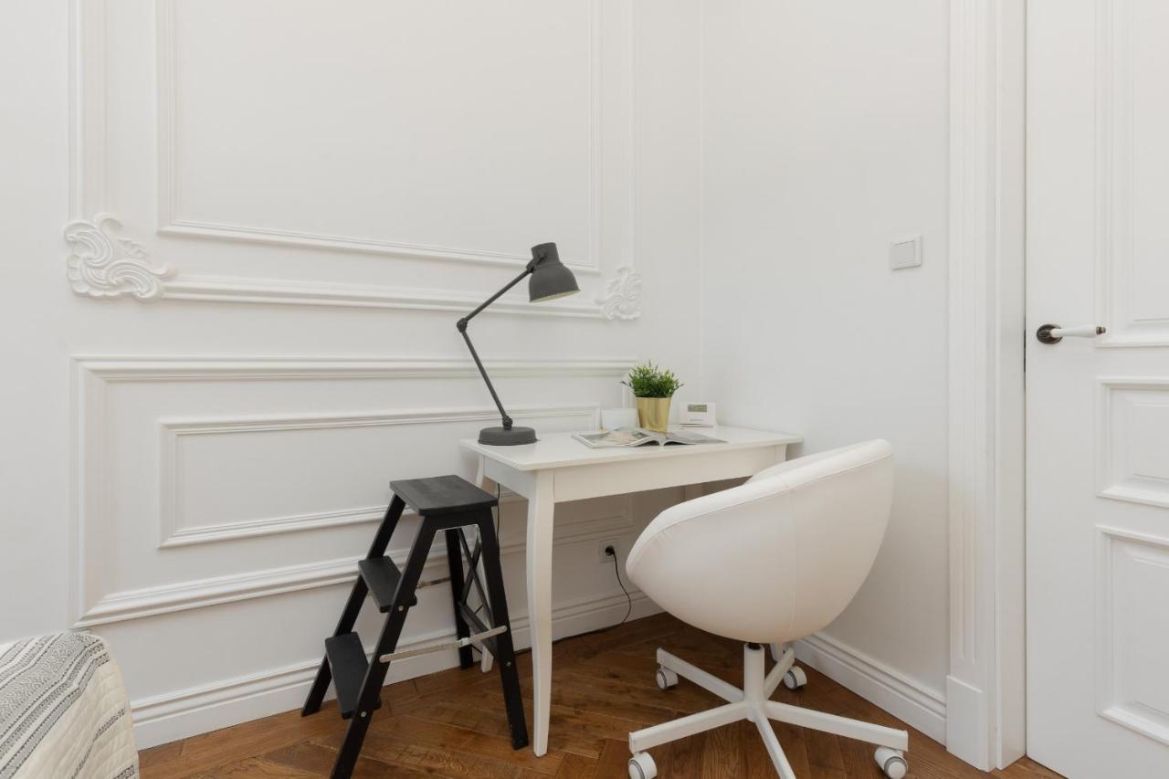 Apartment Strzelecka Old Town Cracow By Renters Prestige Krakau Buitenkant foto